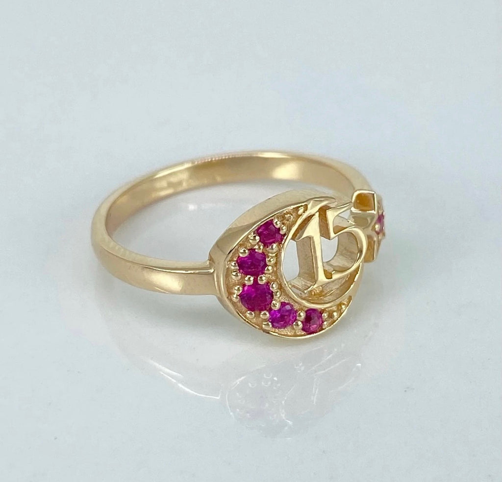 Anillo 15años media luna con circones Oro amarillo 18K | Talla 6 | 2,82 gr *
