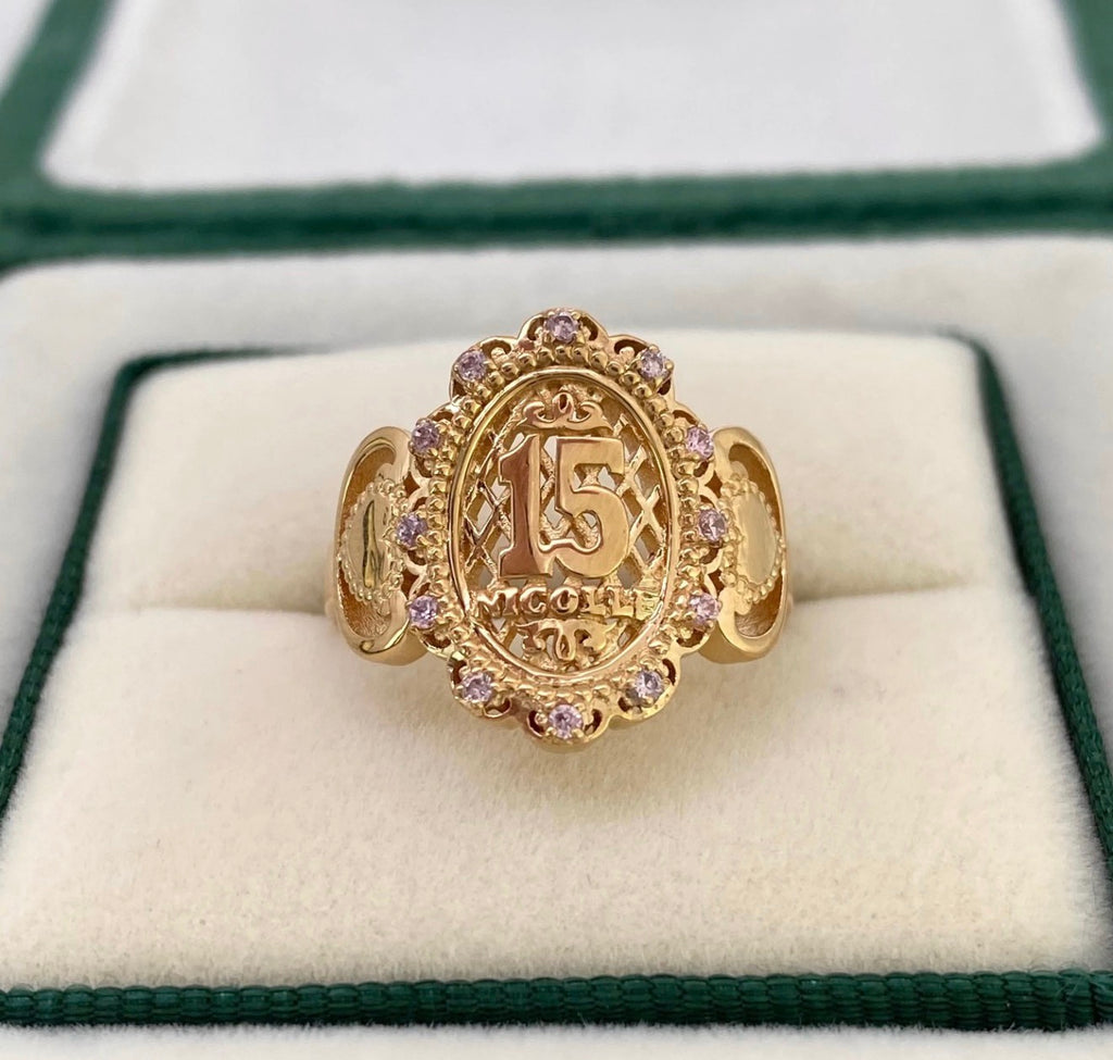 Anillo 15años Oro amarillo 18K | Talla 6 | 6,76 gr *